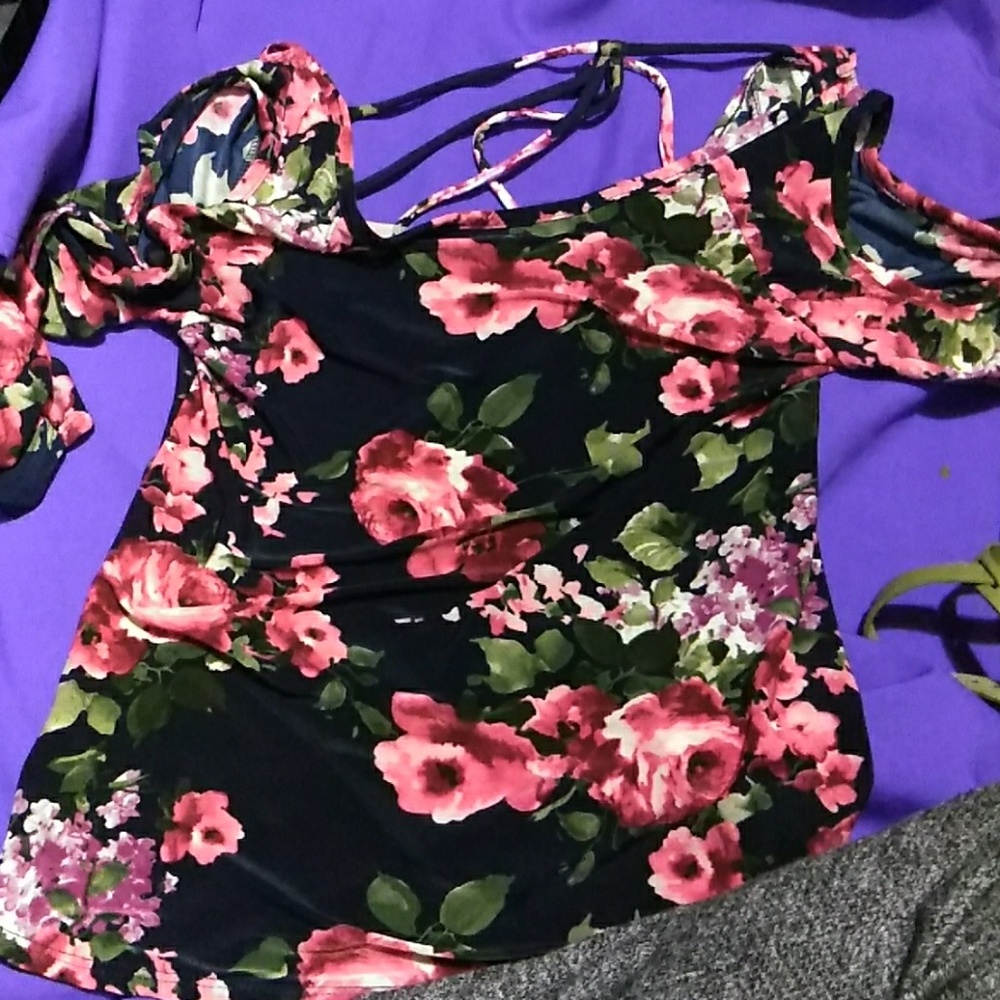 Floral print long sleeve shirt